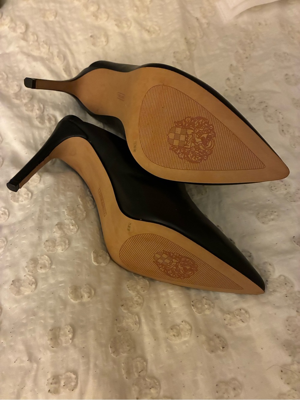 Vince Camuto Black Pointed Leather Mule Heels with Leopard Lining - Picture 4 of 16